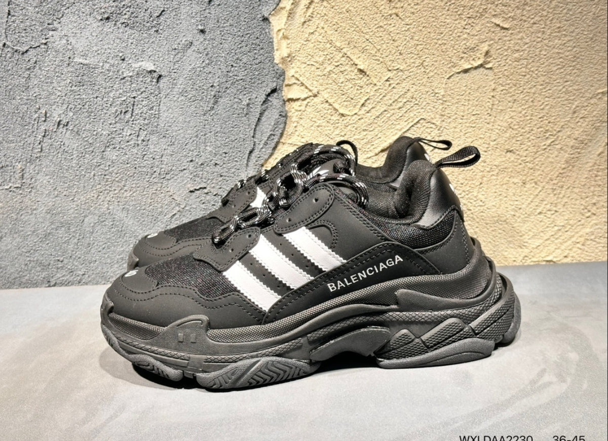 Balenciaga x adidas Triple S – Negro / Blanco