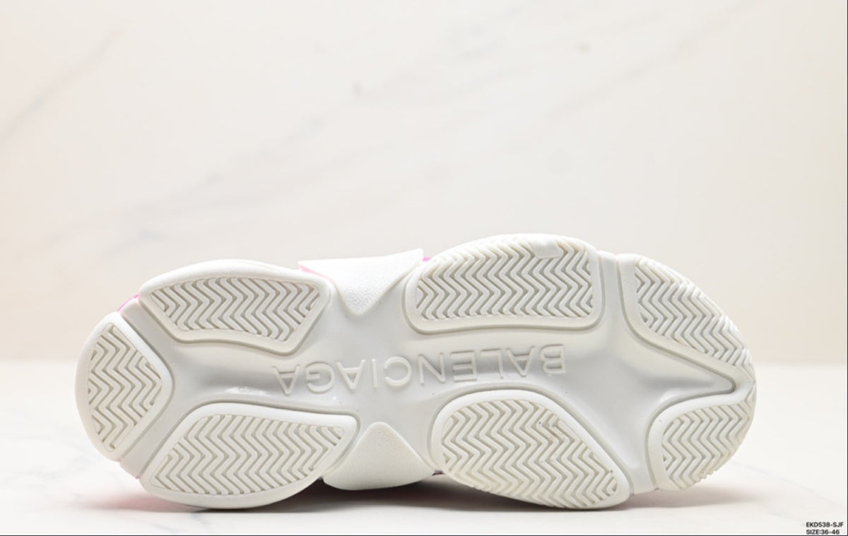 BALENCIAGA TRIPLE S – WHITE / PINK
