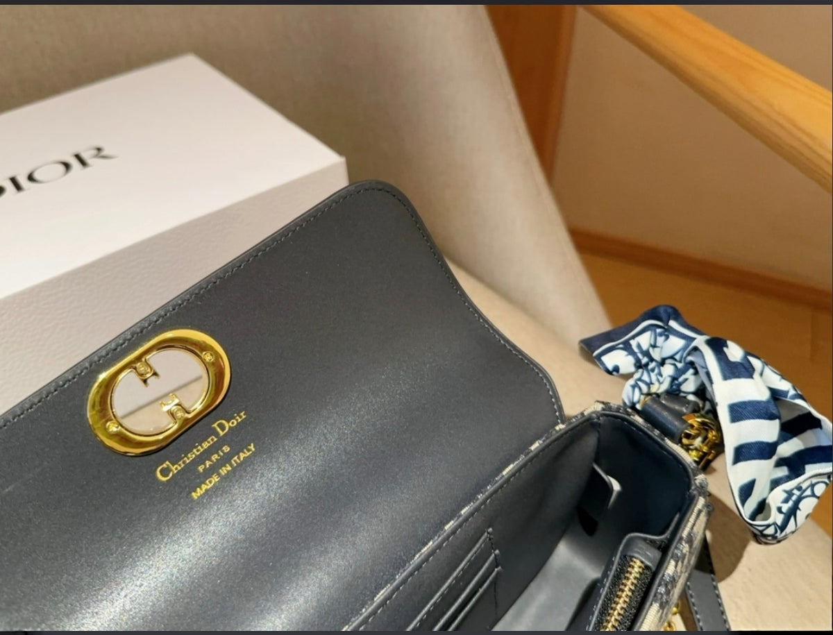 DIOR 30 MONTAIGNE – BLUE DIOR OBLIQUE