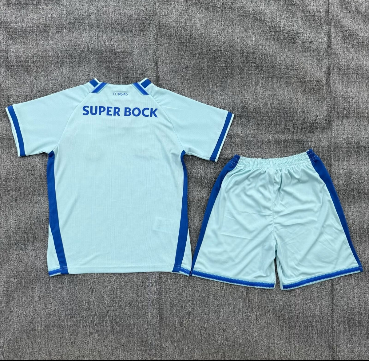 FC Porto 3° Jersey 26/27 Kit Infantil