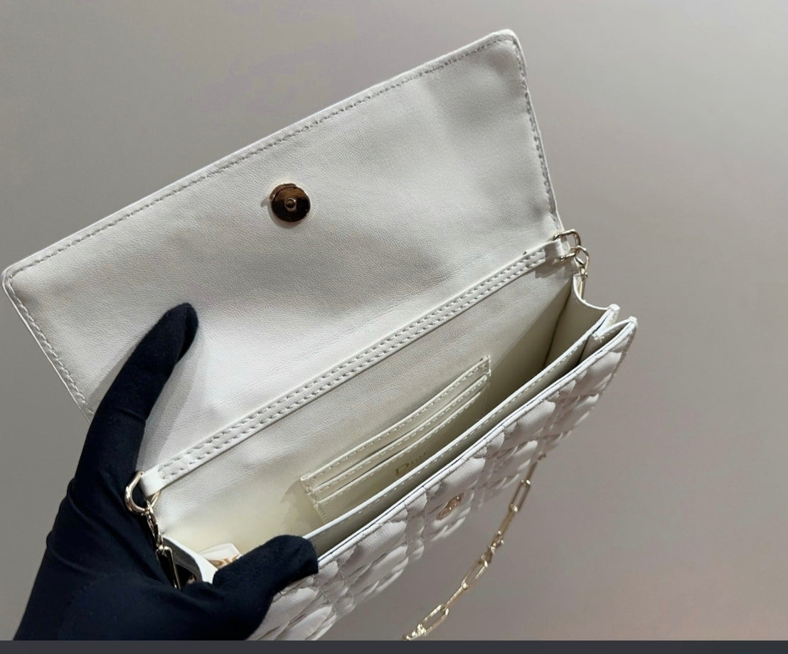 MY DIOR MINI BAG – WHITE / BLACK BOW