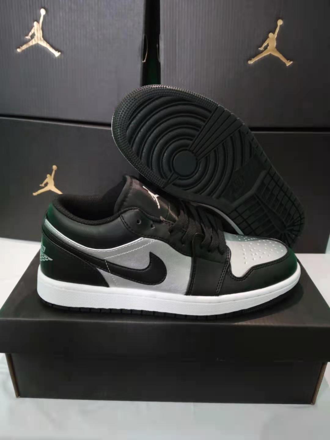 Air Jordan 1 Low – Negro / Gris / Verde