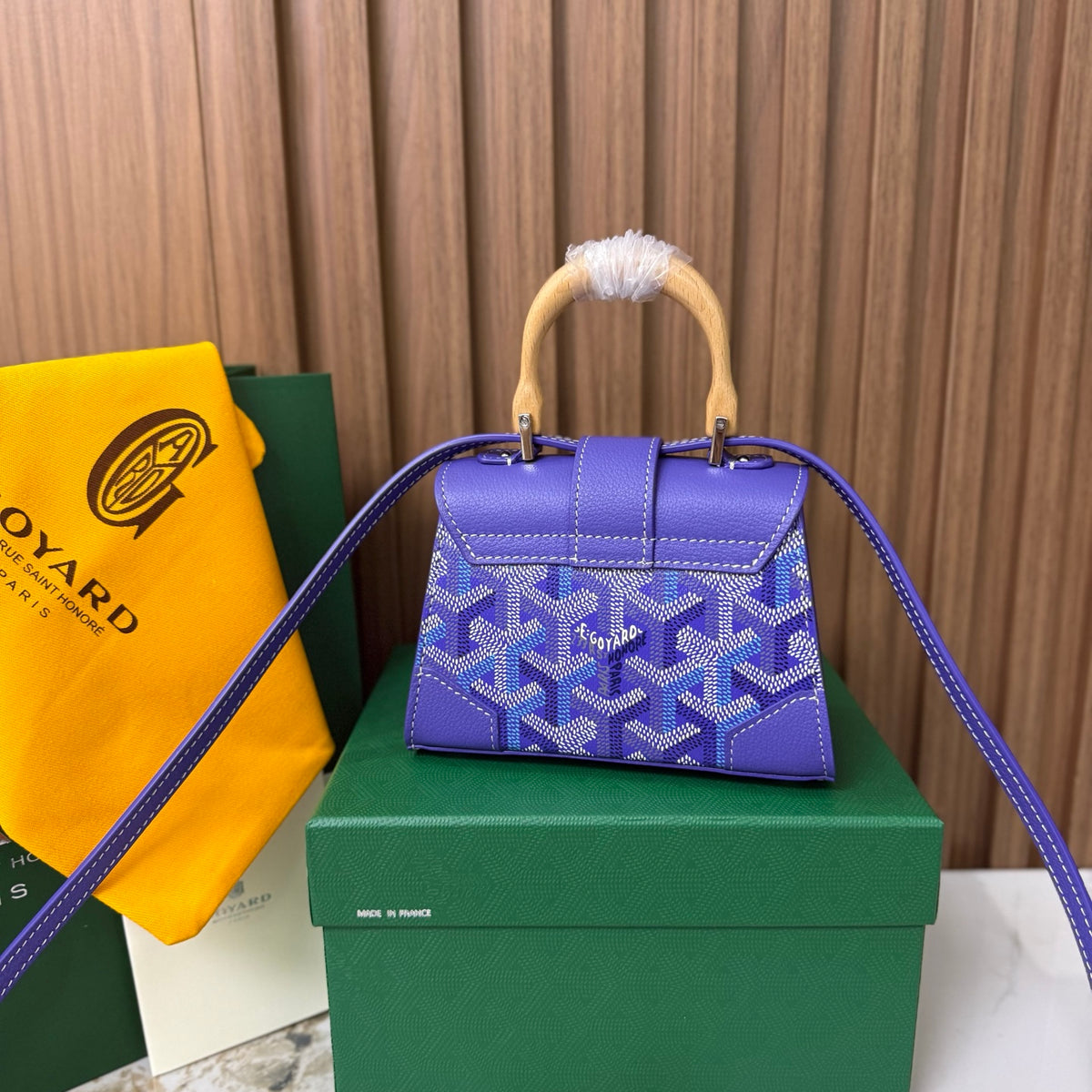 Goyard Saïgon Mini – Azul con Asa de Madera
