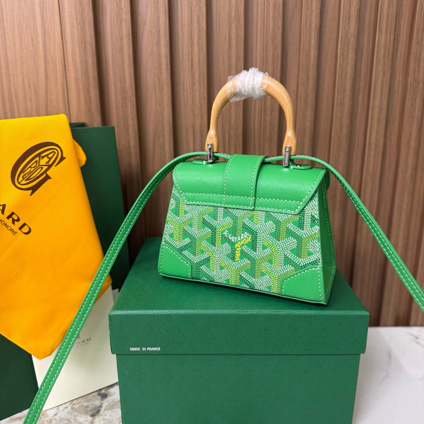 Goyard Saïgon Mini – Verde con Asa de Madera