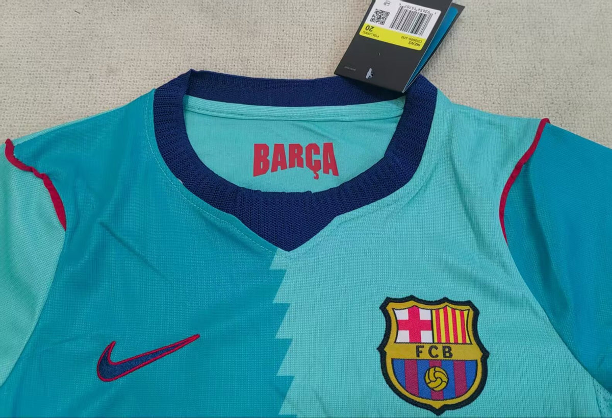 FC Barcelona 2026/27 – Away Jersey Kit Infantil