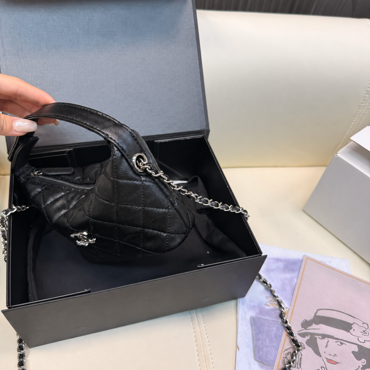 CHANEL Mini Hobo Star CC