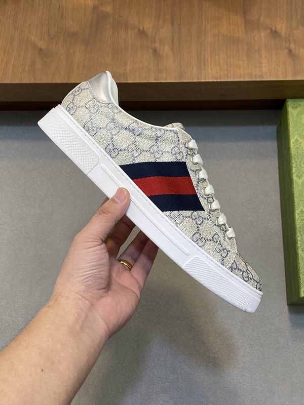 Gucci Ace GG Supreme