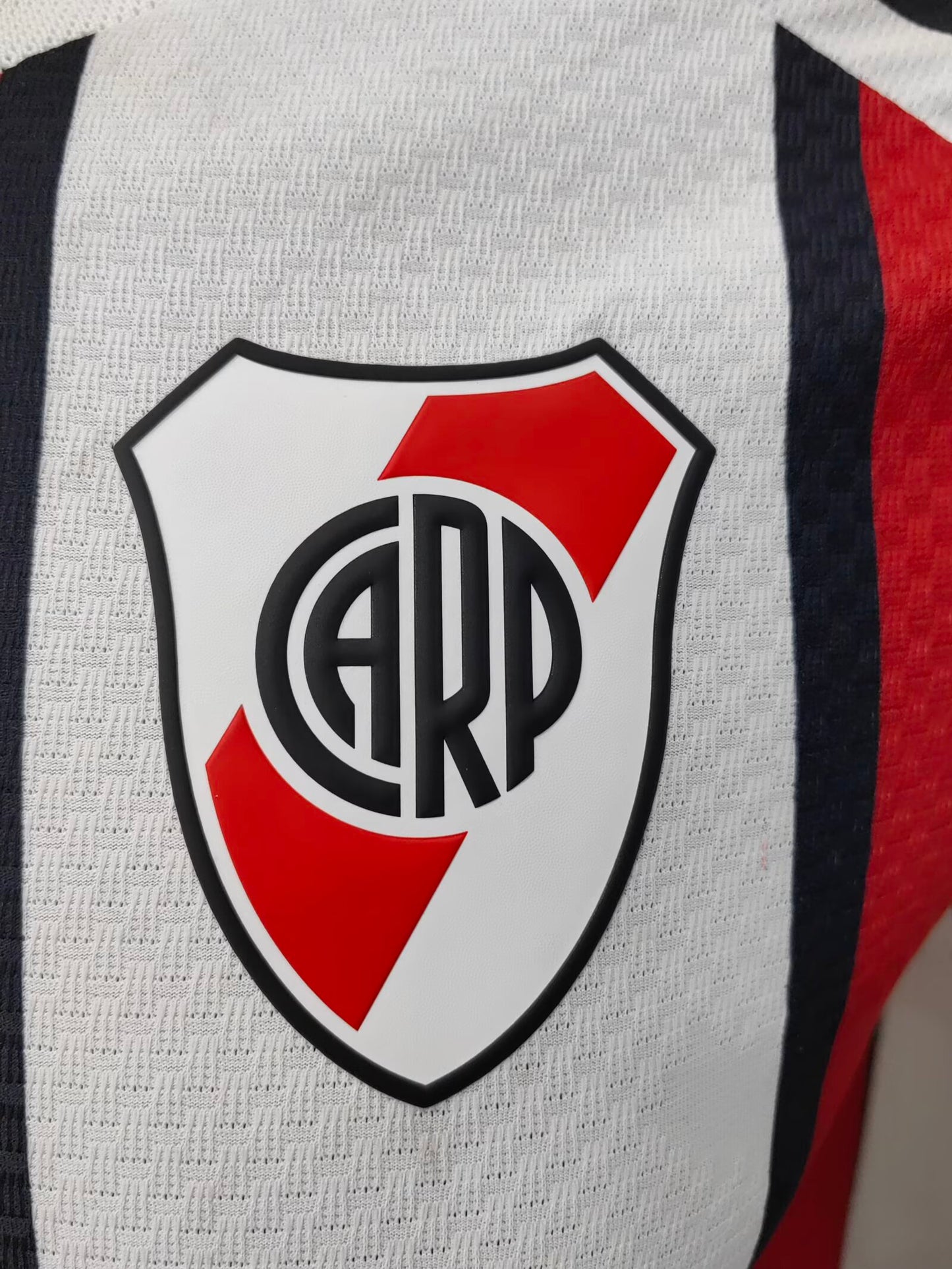 Camiseta de visitante de River Plate 26/27