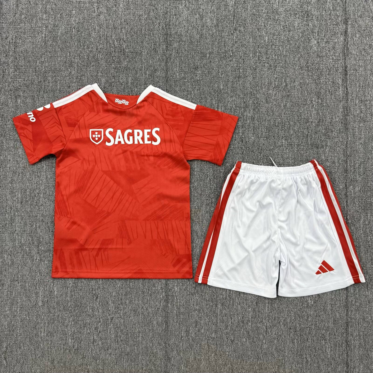 SL Benfica Equipación Local 26/27 – Kit Infantil Rojo/Blanco