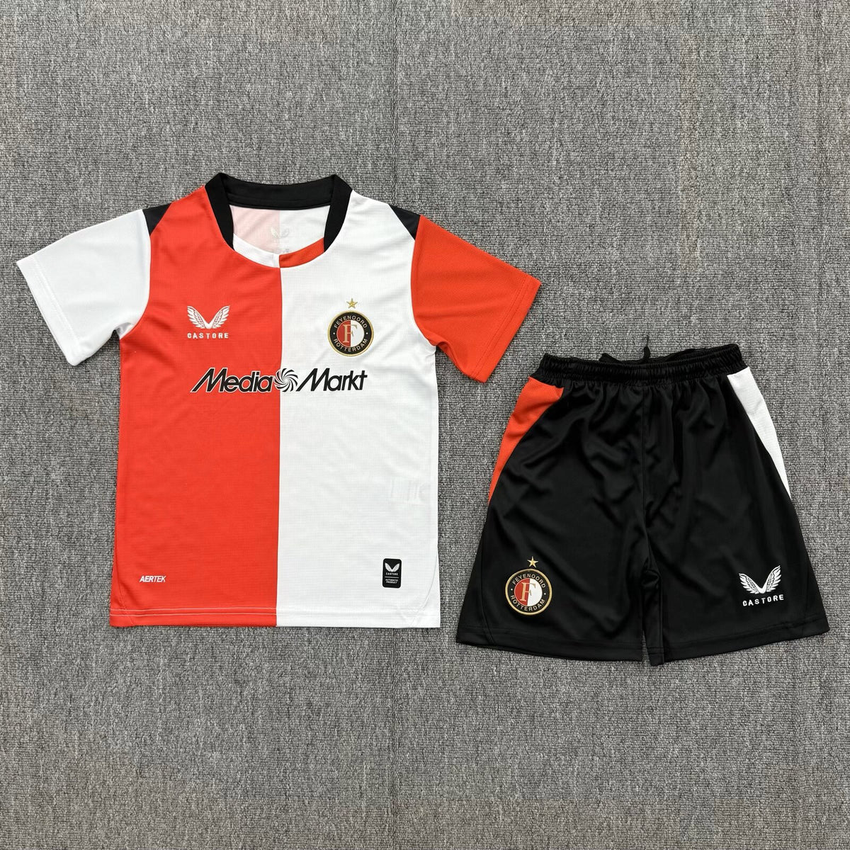 Feyenoord Home Jersey 26/27 - Kit Infantil