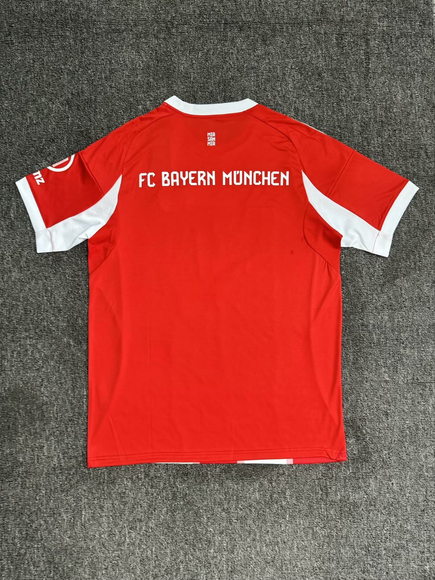 Bayern Munique Home Jersey 25/26