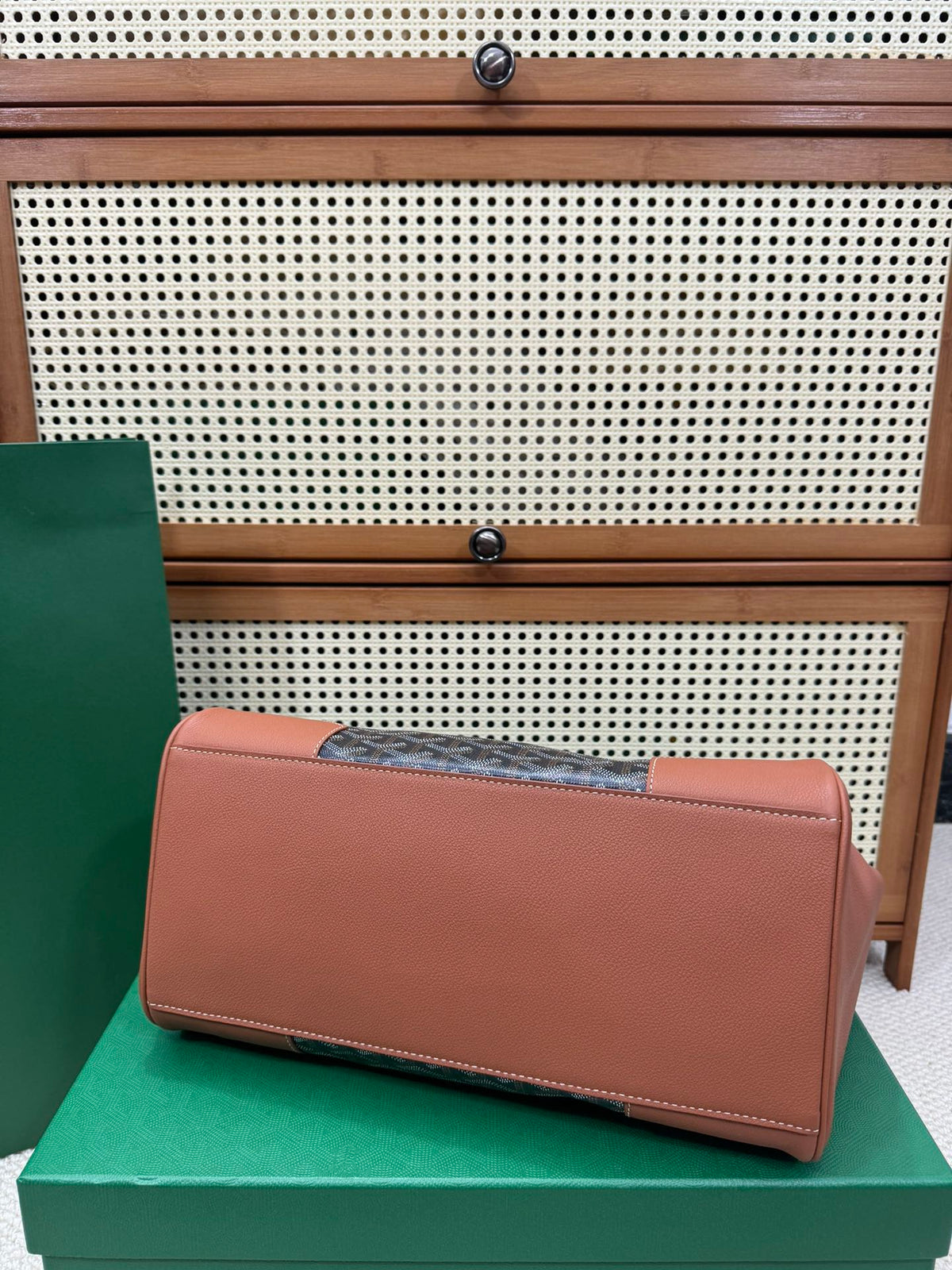 Goyard Saïgon Estructurado – Marrón y Negro