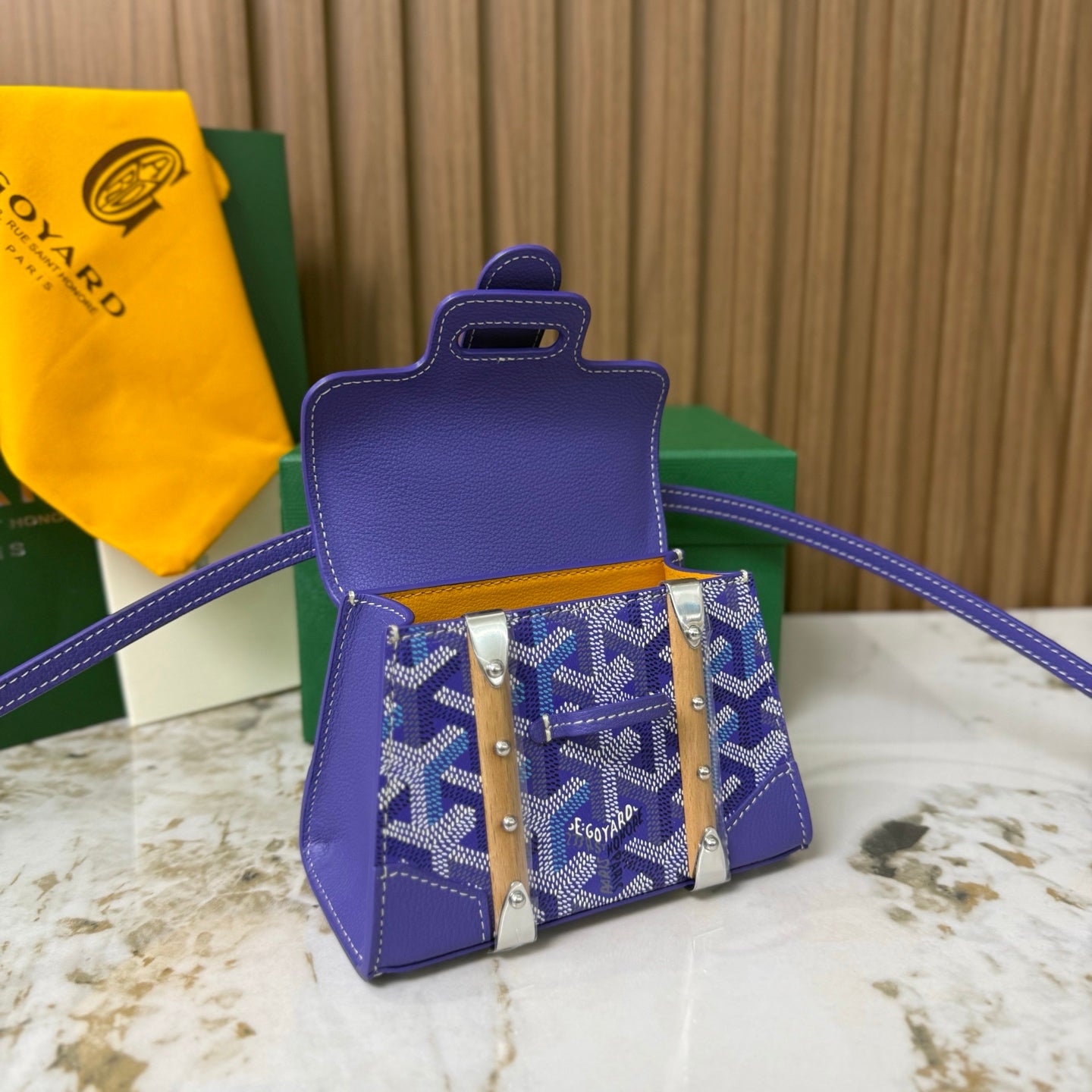Goyard Saïgon Mini – Azul con Asa de Madera