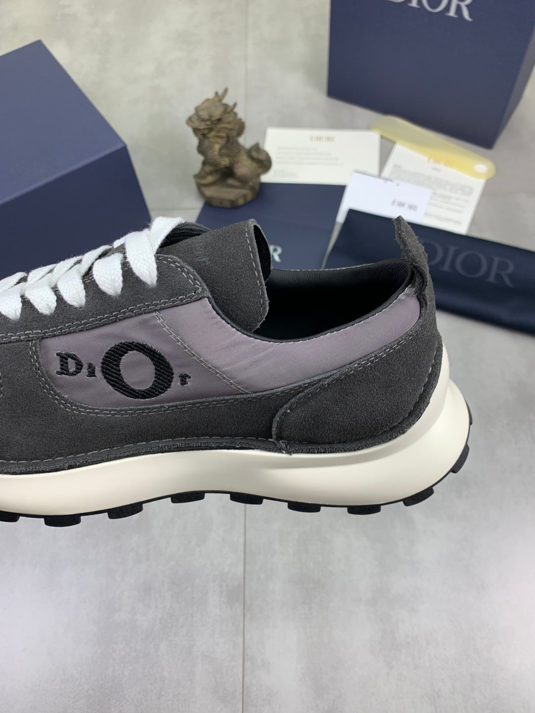 DIOR B25 RUNNER
