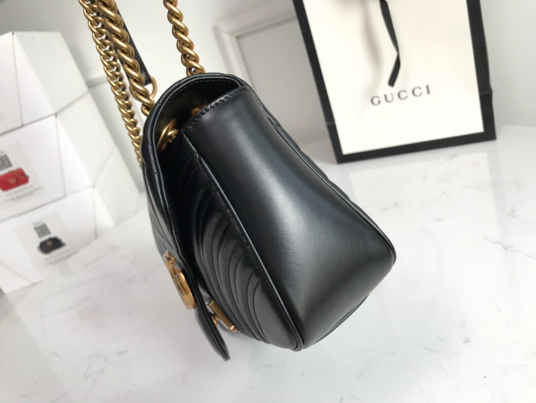 Bolso de hombro pequeño Gucci GG Marmont