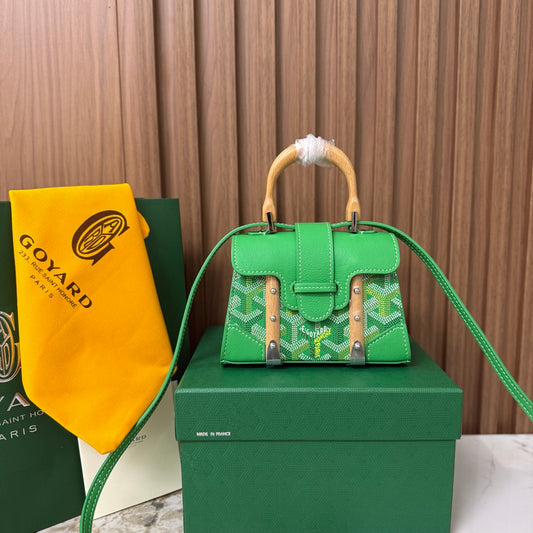 Goyard Saïgon Mini – Verde con Asa de Madera