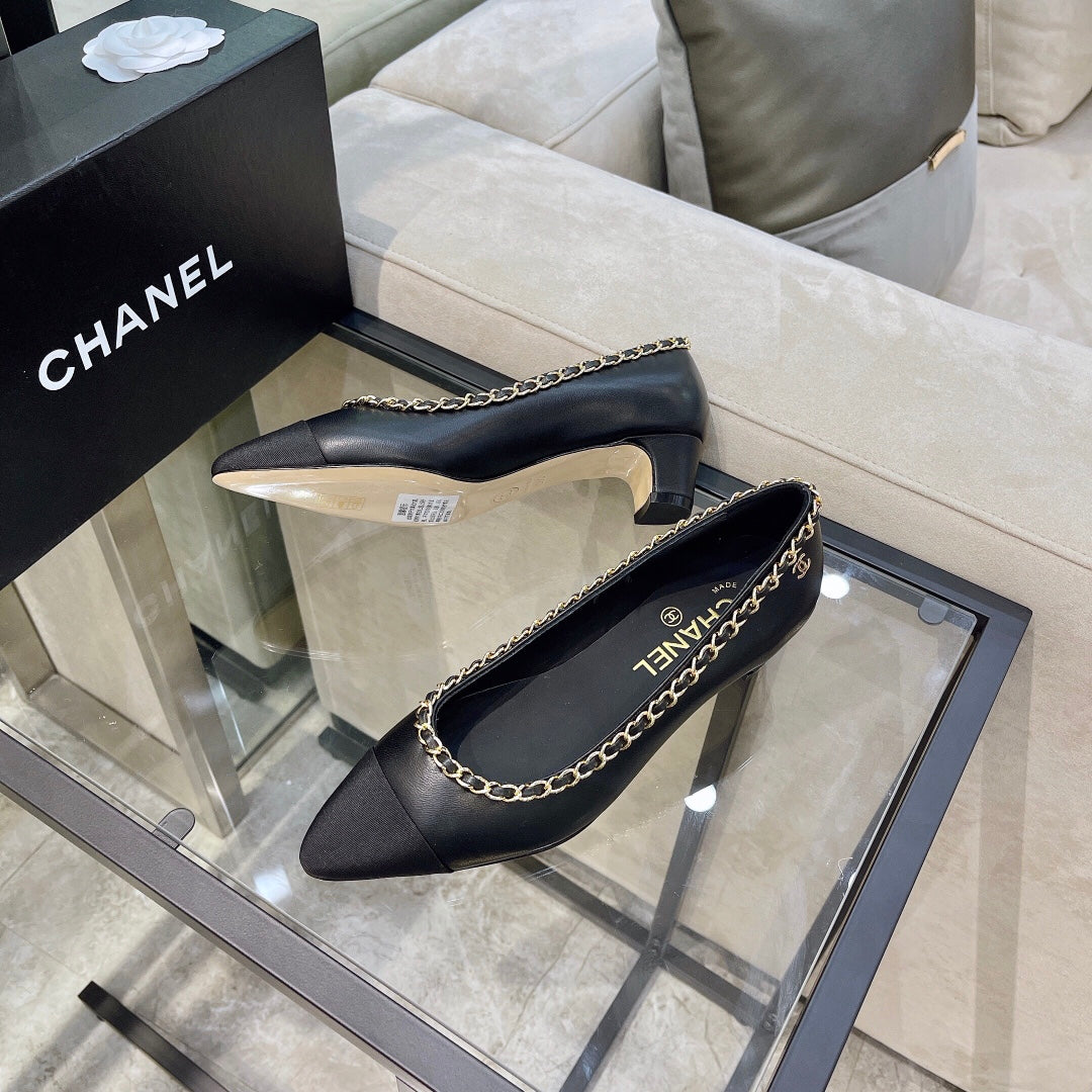 Chanel Chain-Trim Cap-Toe Pumps