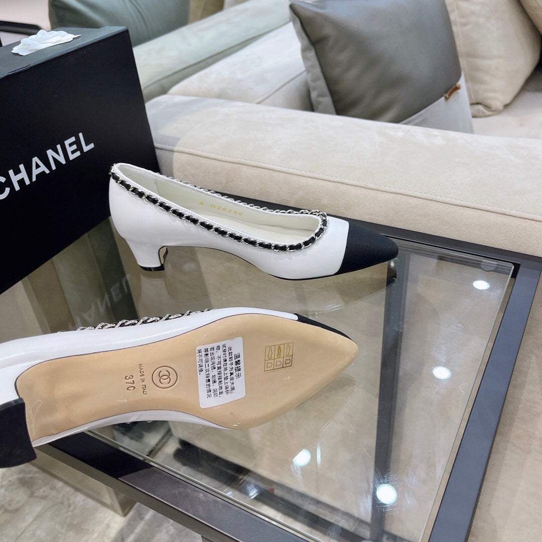 CHANEL Chain-Trim Cap-Toe Pumps