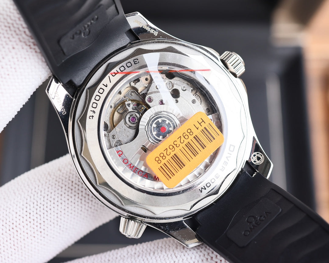 OMEGA SEAMASTER DIVER 300M