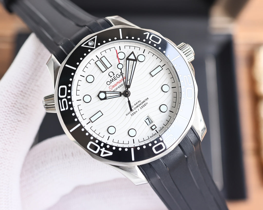 OMEGA SEAMASTER DIVER 300M