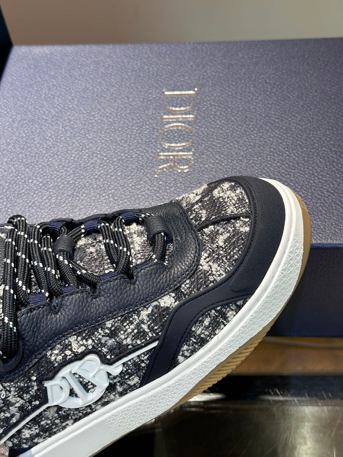 DIOR B27 UPTOWN–STYLE – NAVY / BLACK / WHITE