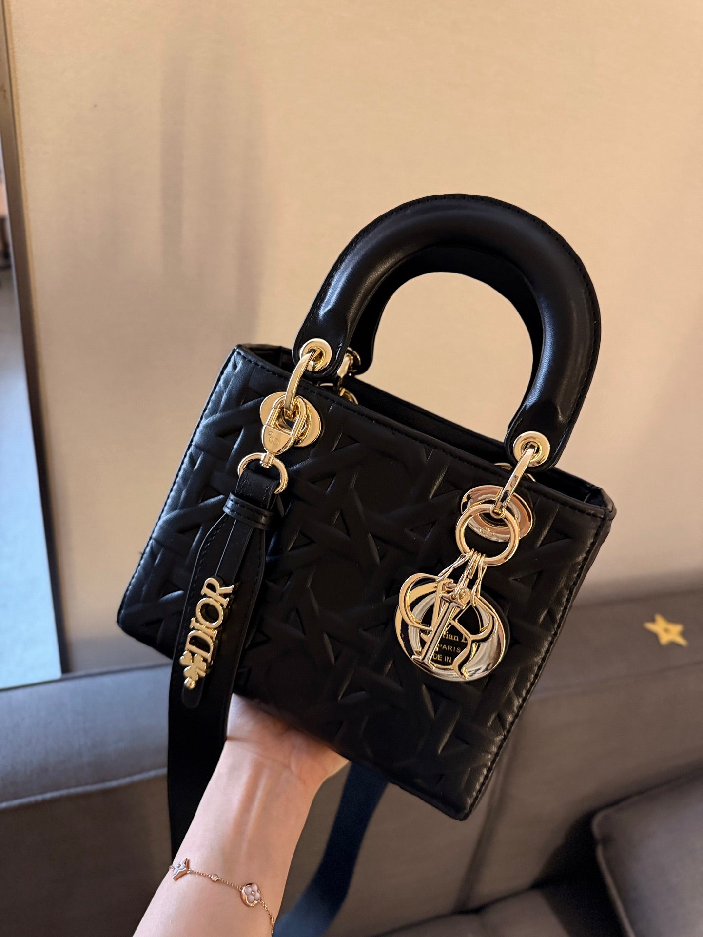 Dior Lady Dior Mini Negra Cannage