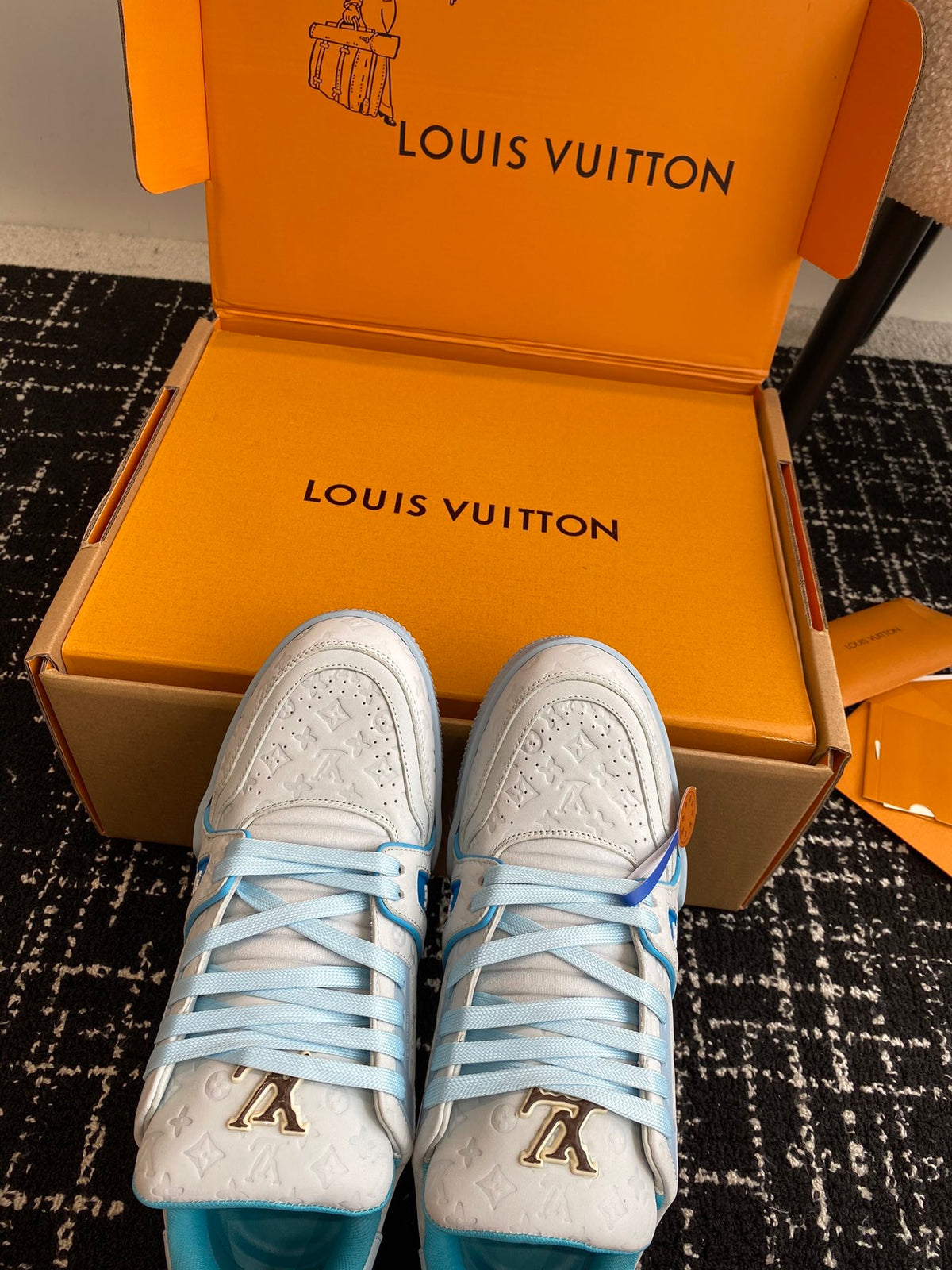 LOUIS VUITTON LV TRAINER