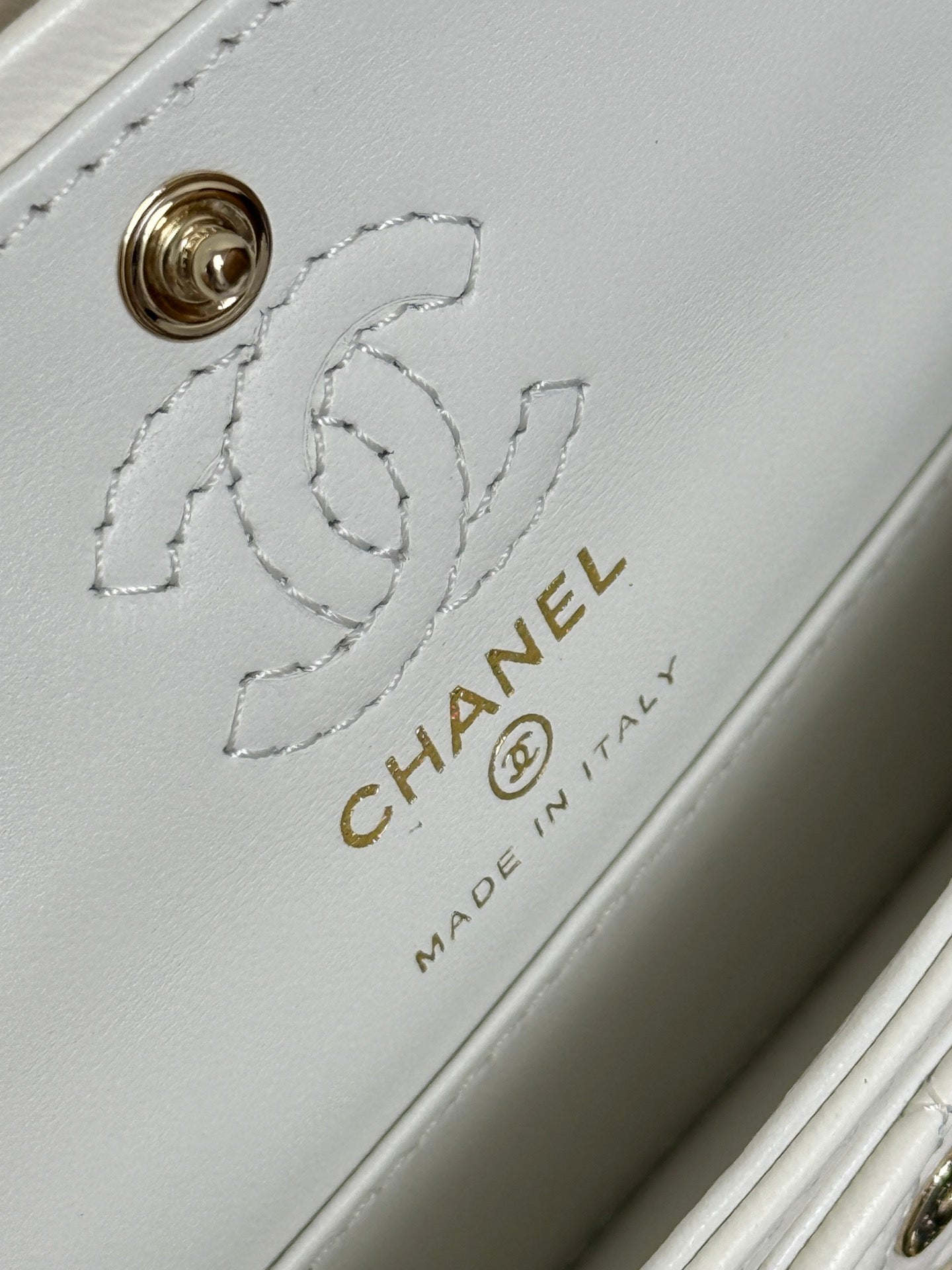 Chanel Mini Classic Flap / Mini Square Flap