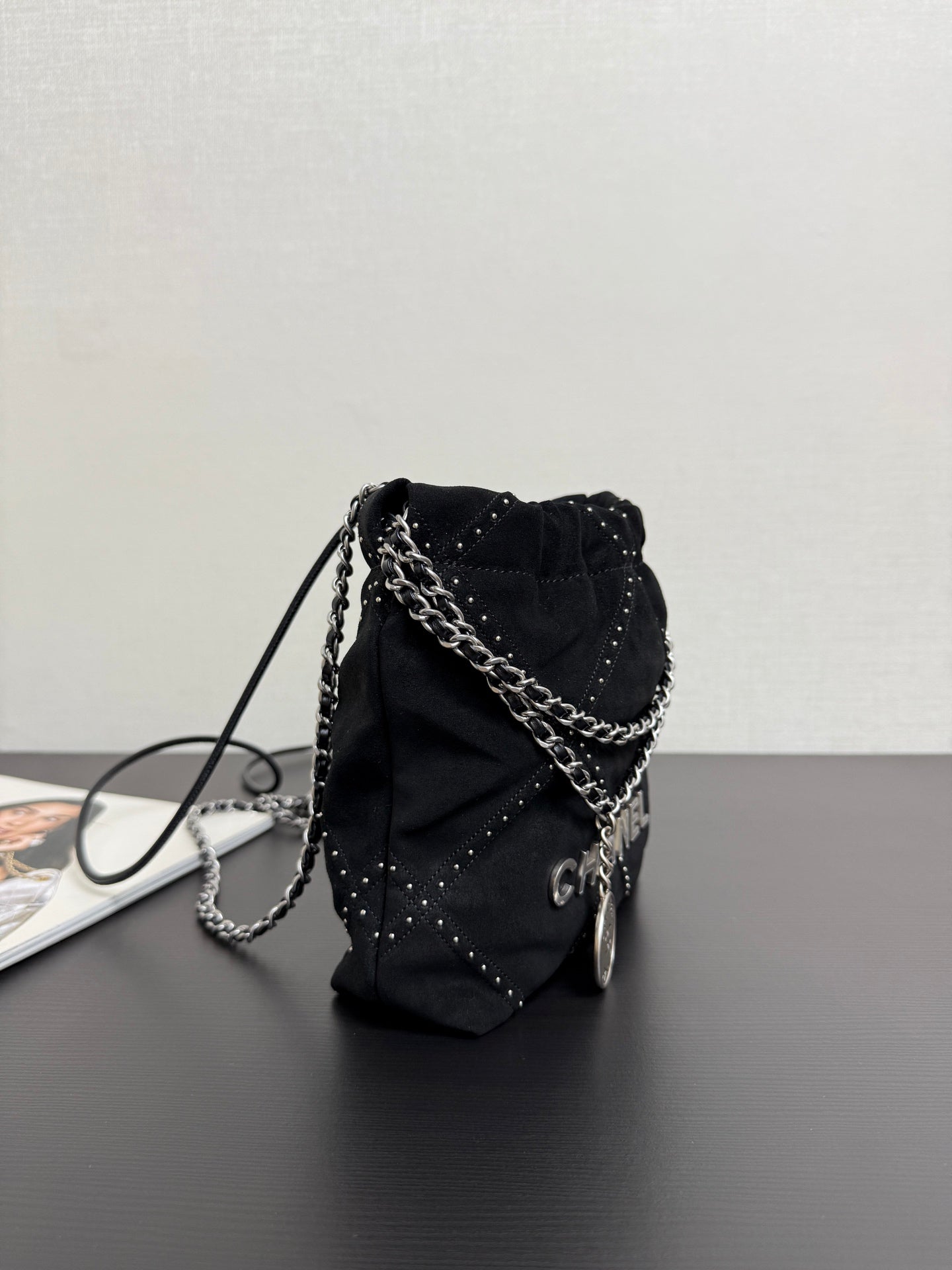 Chanel 22 Mini