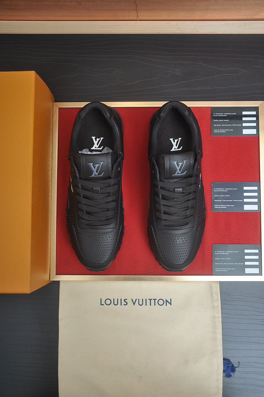LOUIS VUITTON RUN AWAY–STYLE – TRIPLE BLACK