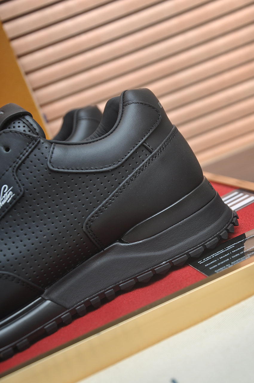 LOUIS VUITTON RUN AWAY–STYLE – TRIPLE BLACK