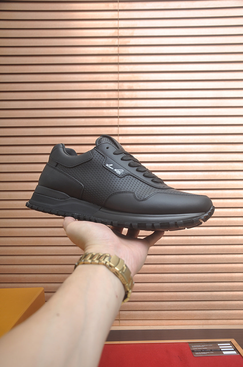 LOUIS VUITTON RUN AWAY–STYLE – TRIPLE BLACK