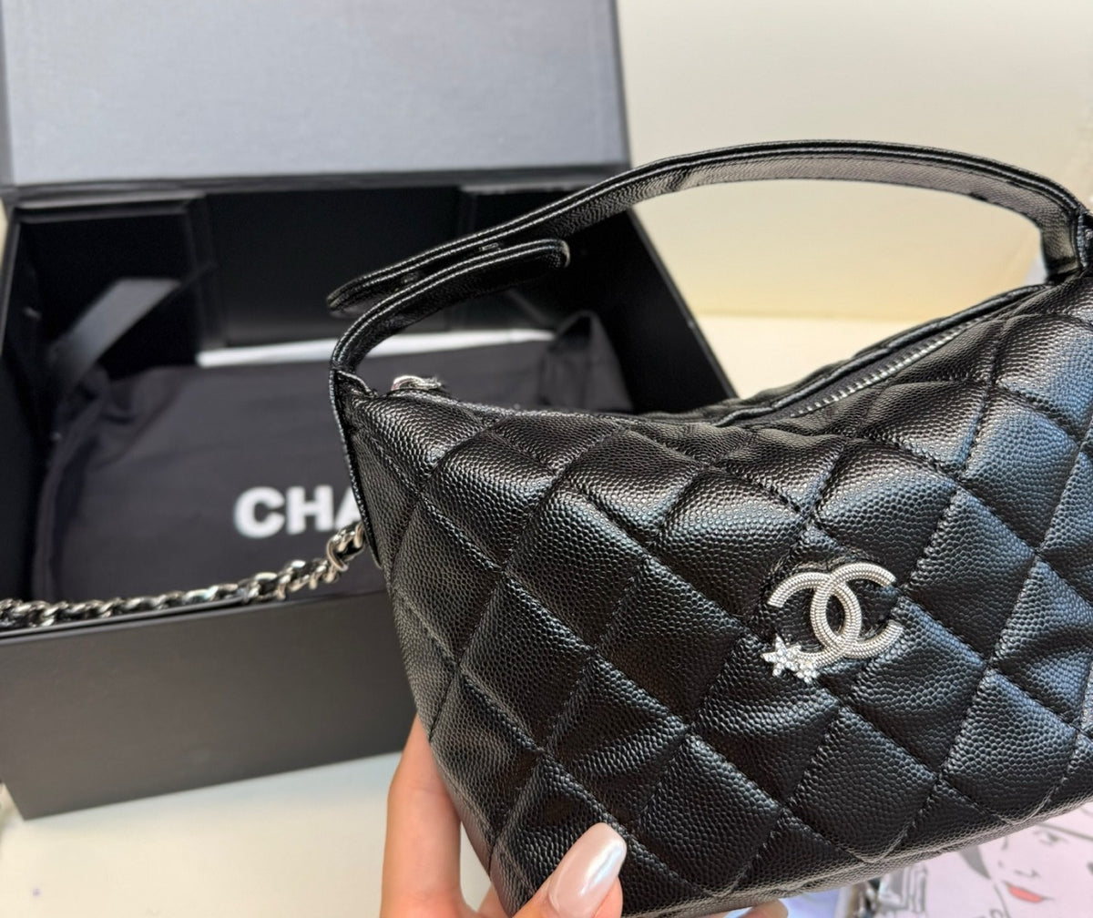 CHANEL Mini Hobo Star CC