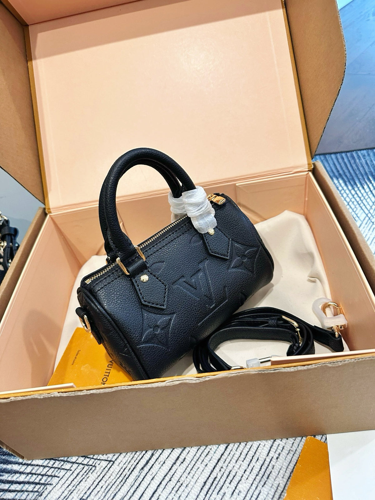 Louis Vuitton Speedy Bandoulière 20 – Monogram Empreinte Black