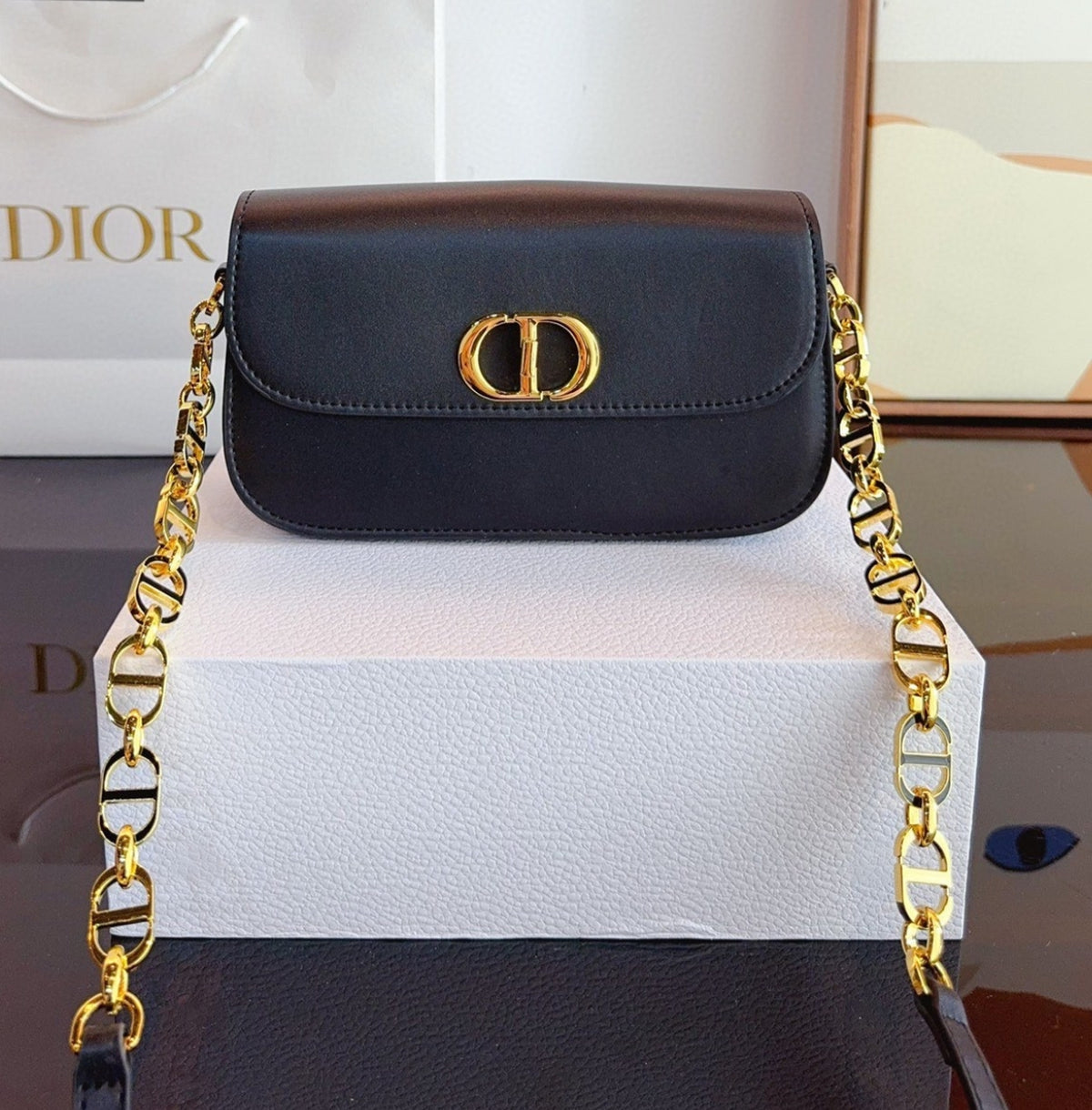 Dior 30 Montaigne Avenue Bag