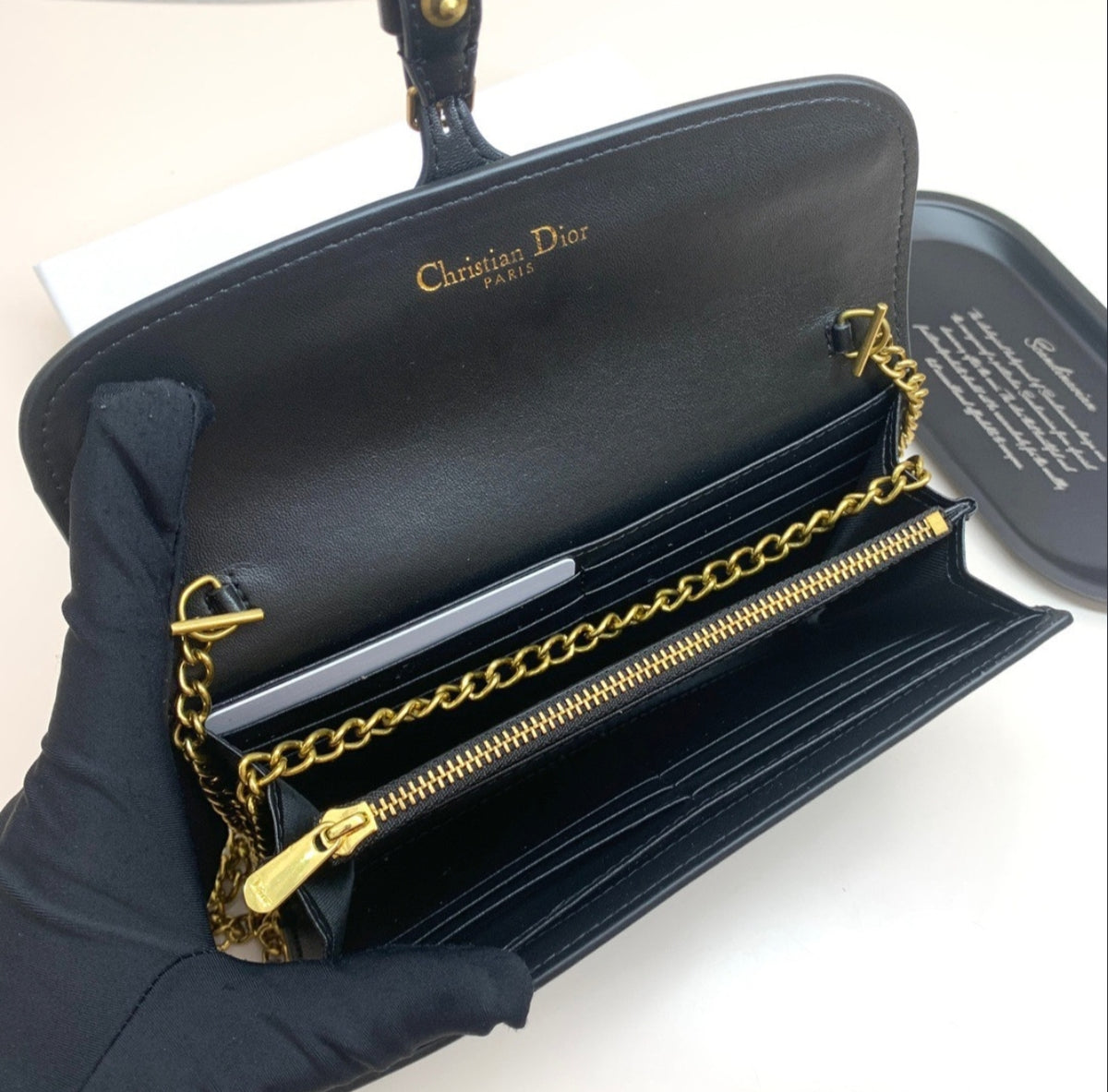 DIOR 30 MONTAIGNE–STYLE CHAIN BAG – BLACK