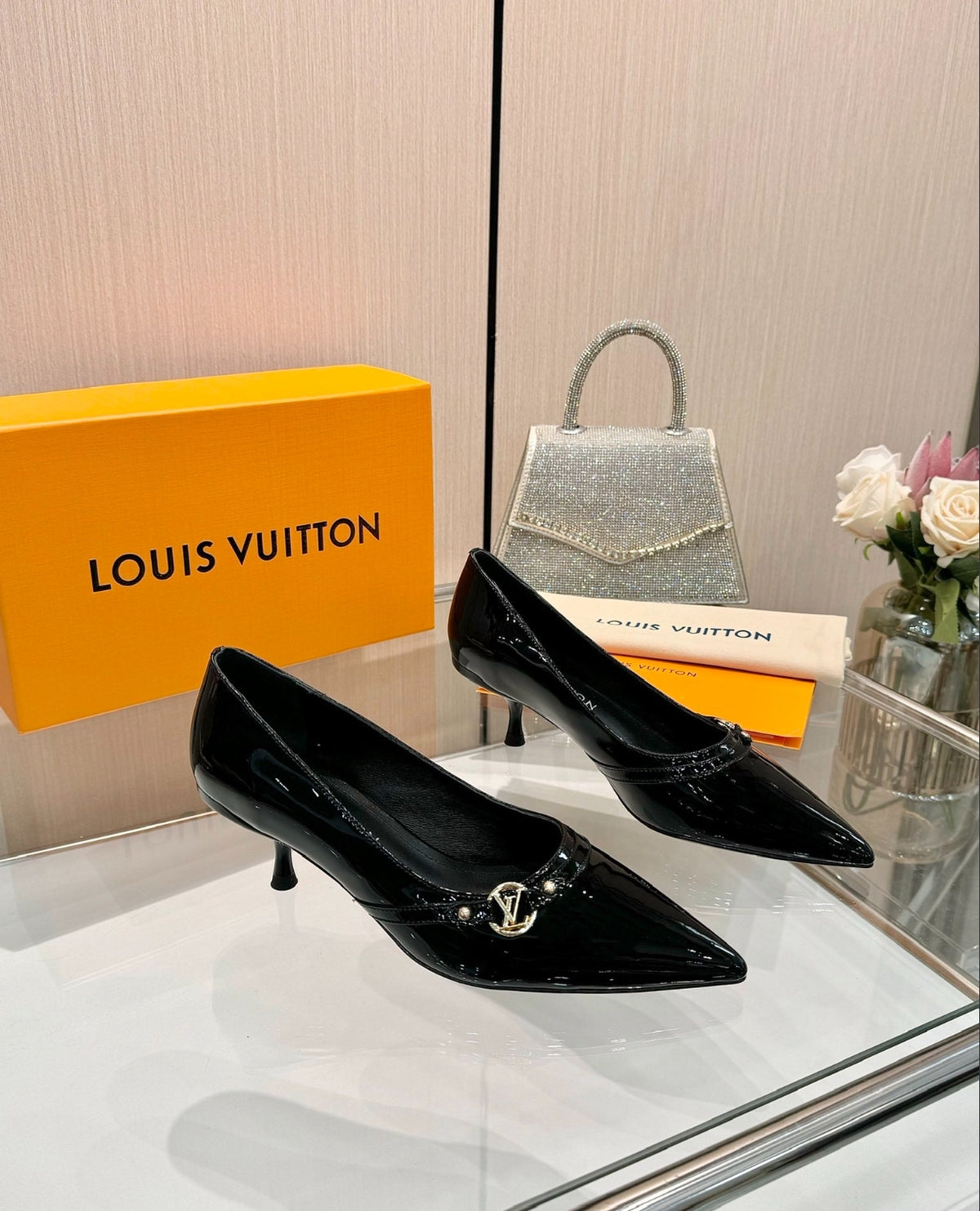 LOUIS VUITTON 6AM PUMPS