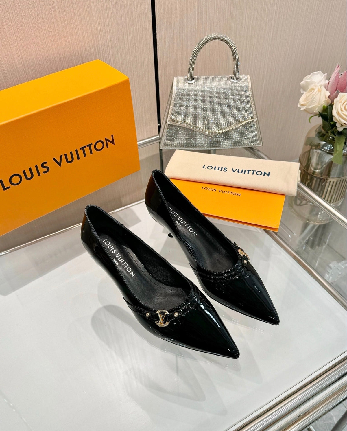 LOUIS VUITTON 6AM PUMPS