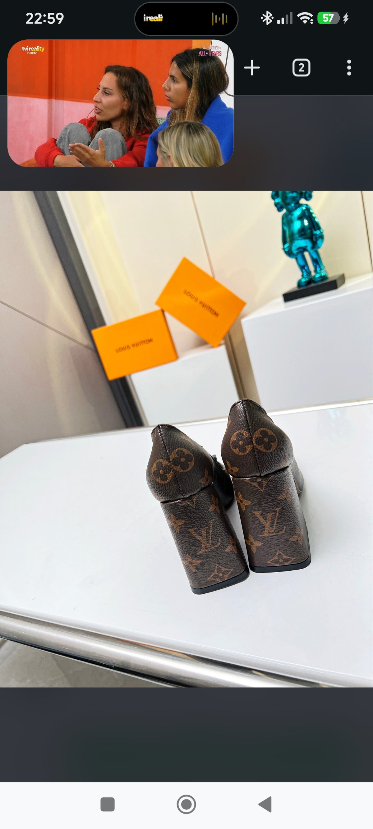 LOUIS VUITTON MONOGRAM LV INITIALS PUMPS