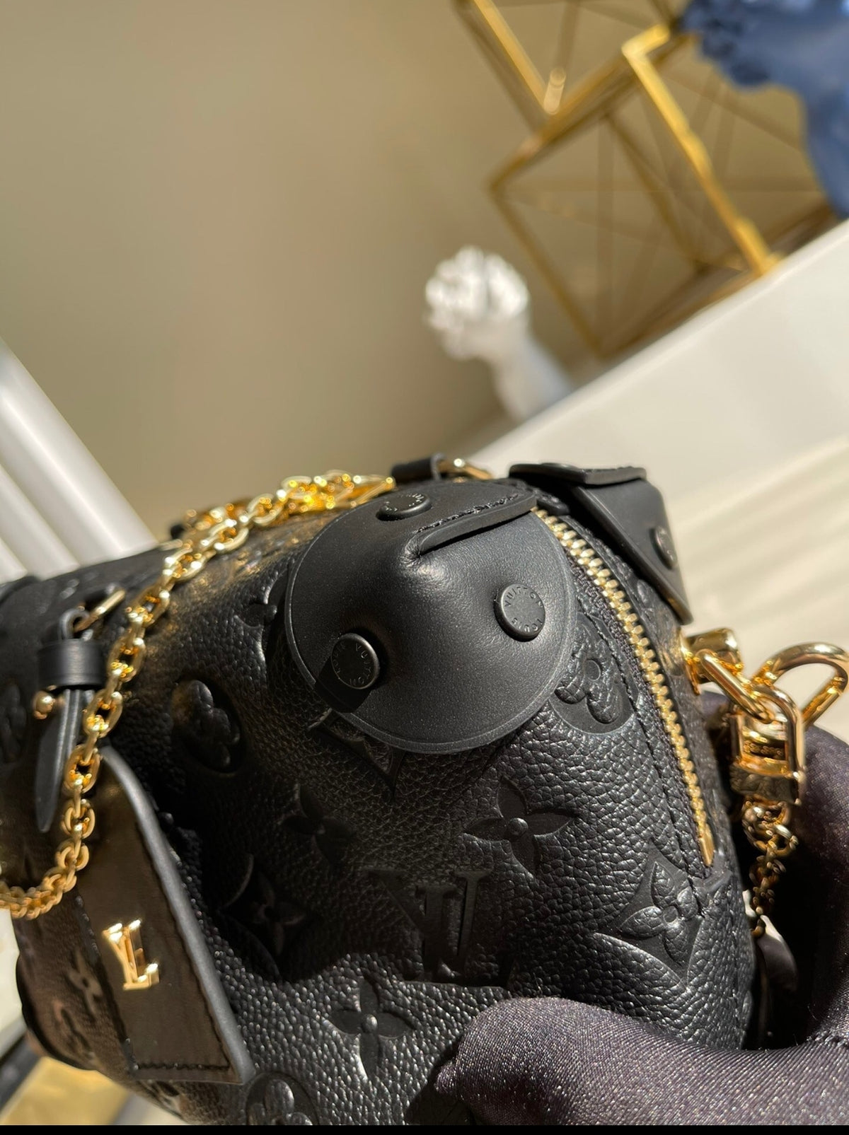 Louis Vuitton M45393