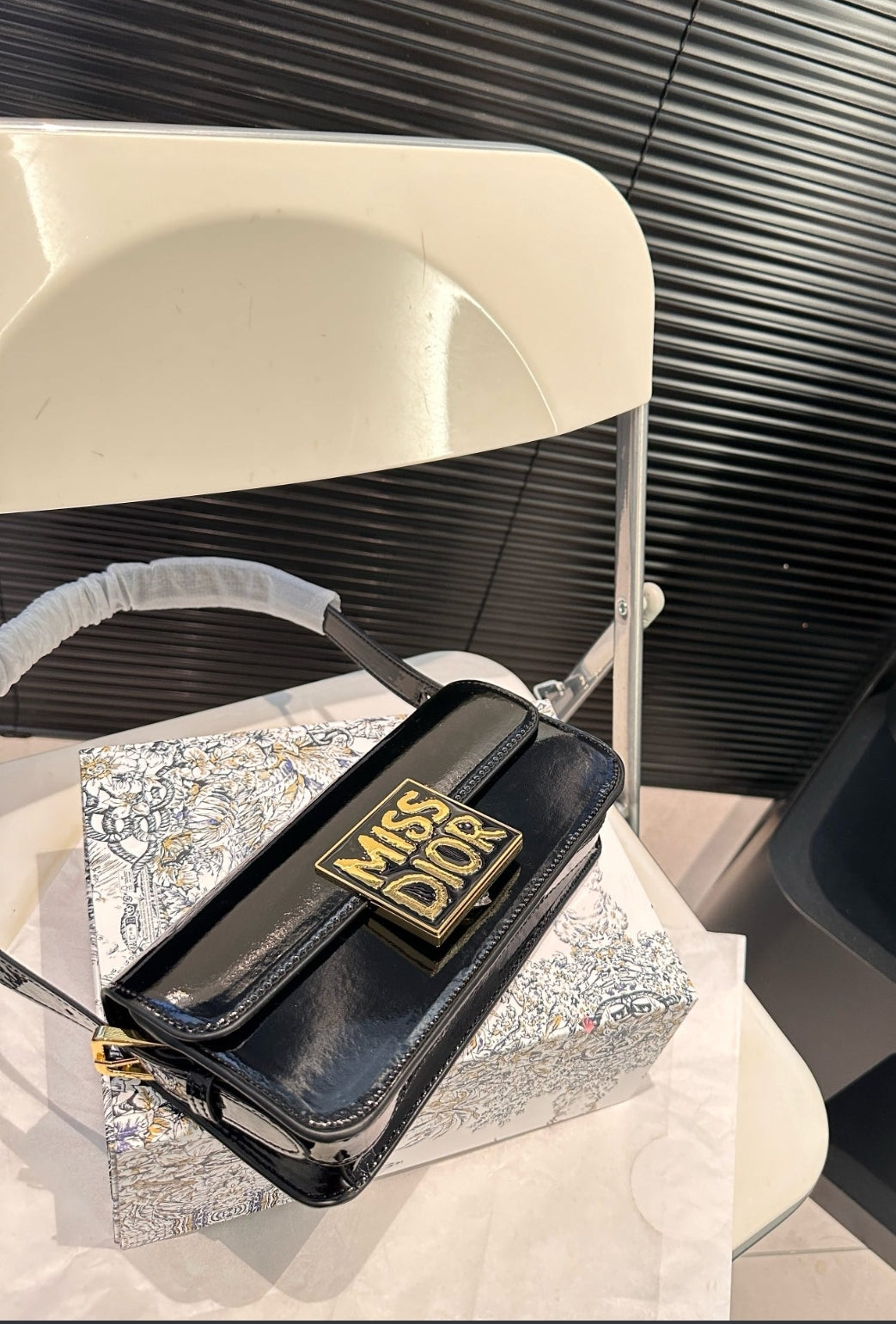 DIOR MISS DIOR FLAP BAG – BLACK PATENT