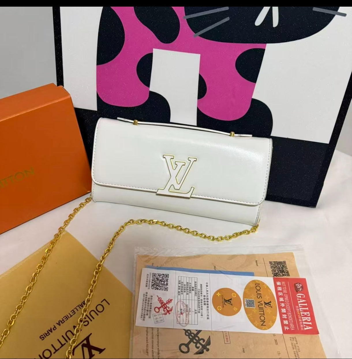 Louis Vuitton Wallet On Chain Capucines