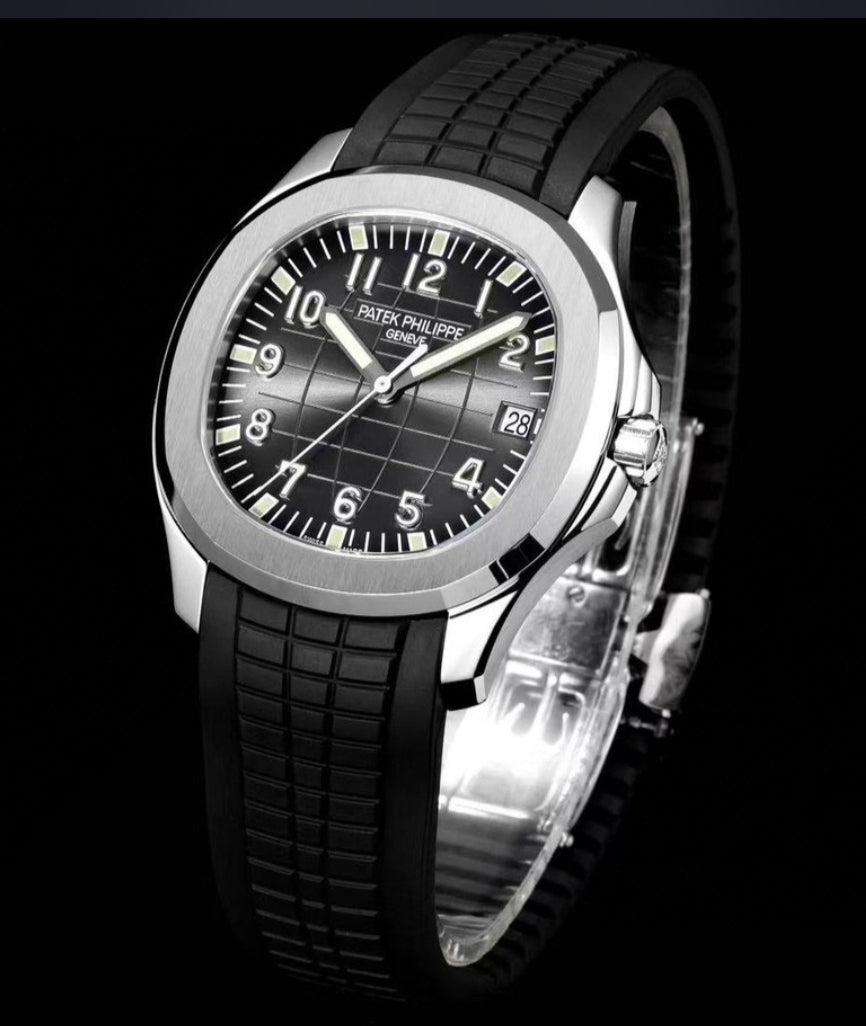 Patek Philippe Aquanaut 5167A-001