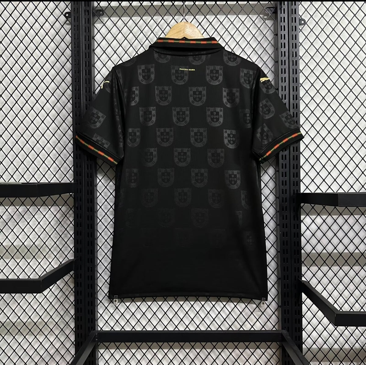 Portugal 25/26 Camisola Especial “Pantera Negra”