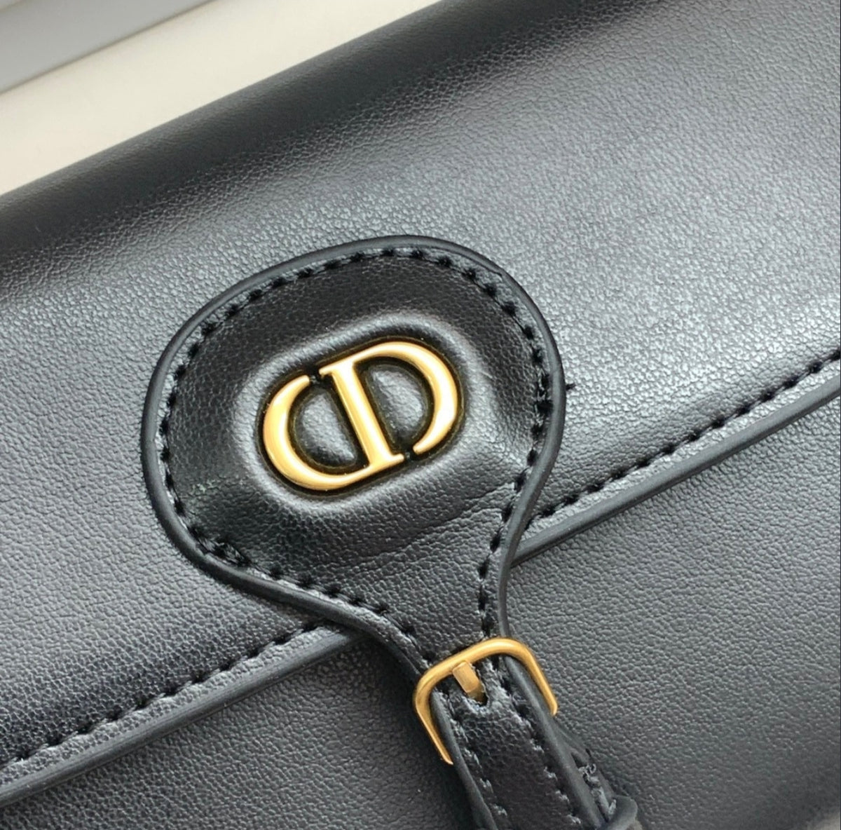 DIOR 30 MONTAIGNE–STYLE CHAIN BAG – BLACK