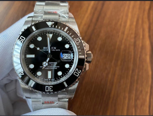 Rolex Submariner Date