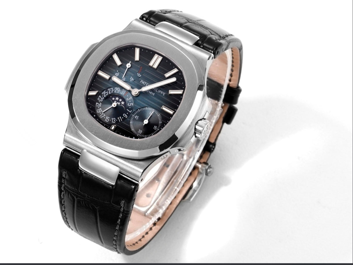 Patek Philippe Nautilus 5712G-001