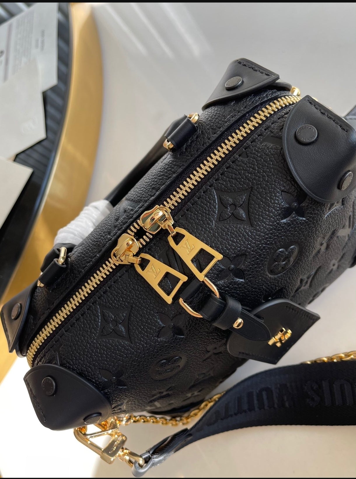 Louis Vuitton M45393