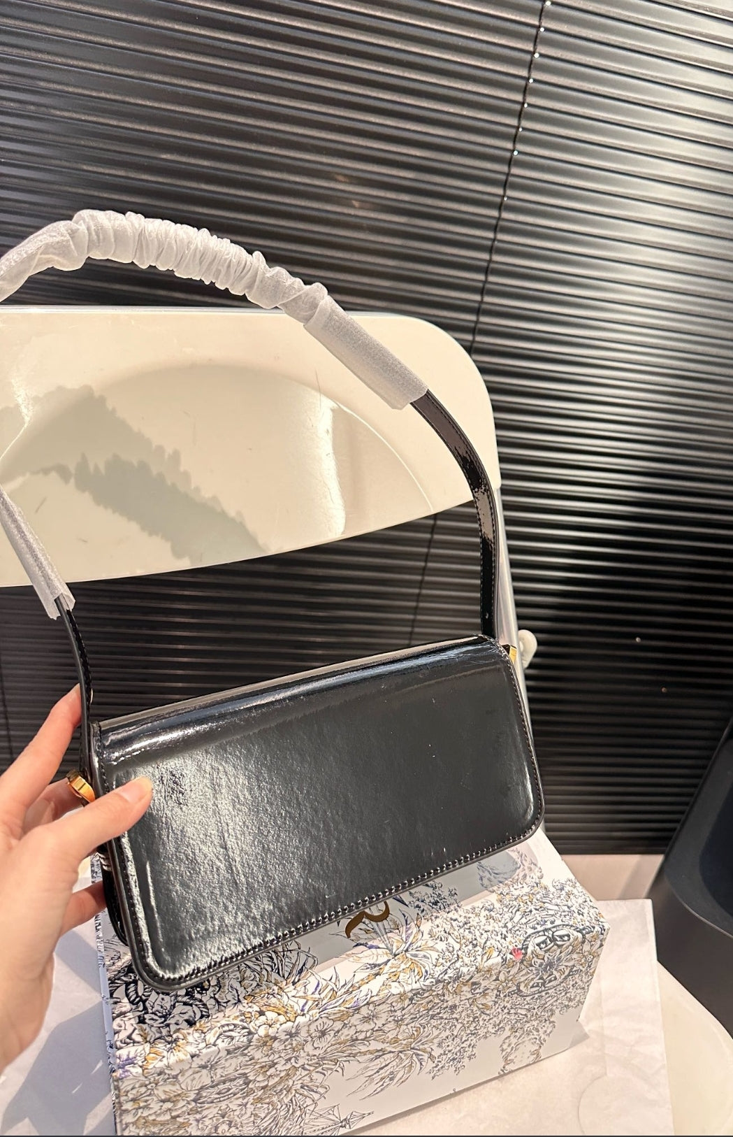 DIOR MISS DIOR FLAP BAG – BLACK PATENT