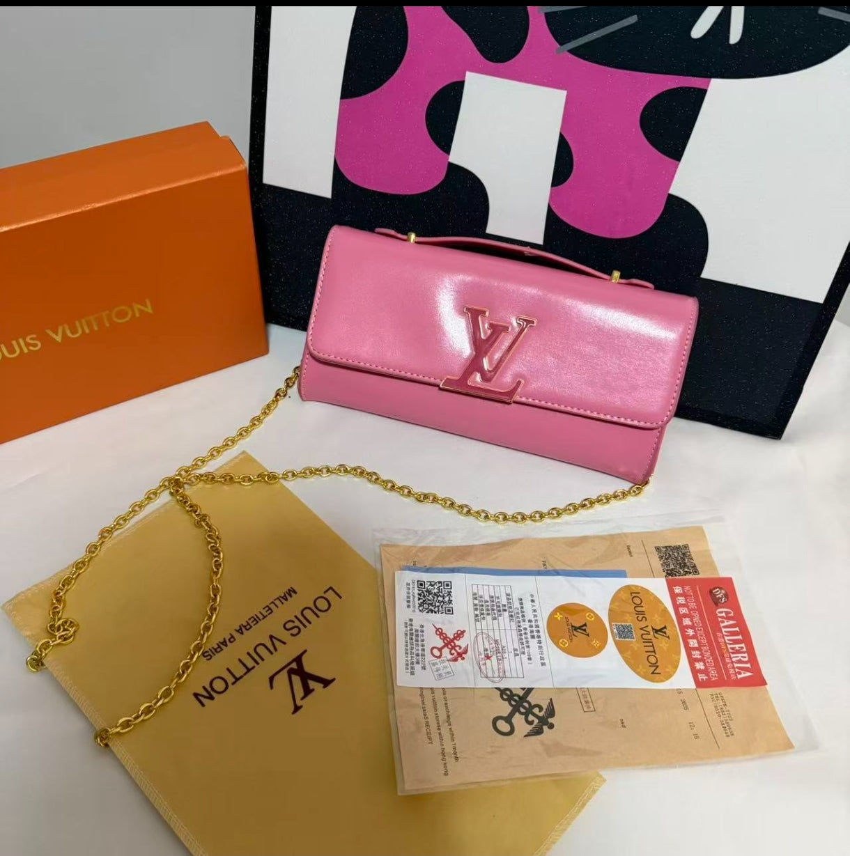 Louis Vuitton Wallet On Chain Capucines